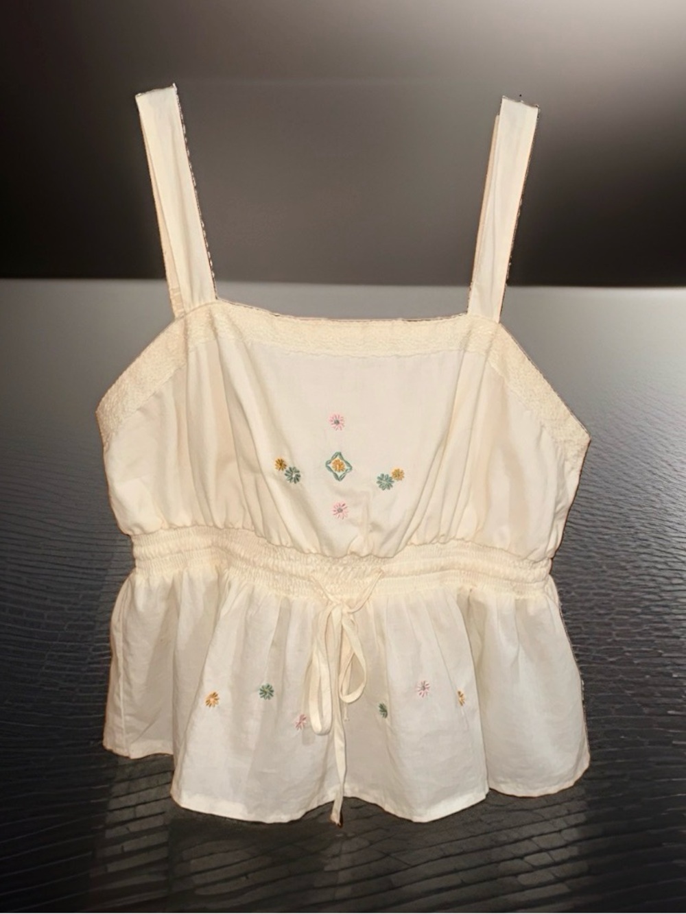 Celebrity Pink Juniors Cream Embroidered Peplum Bandeau Top-M-EC
